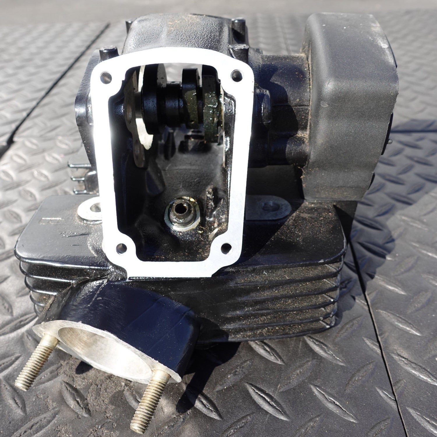 Ducati Vertical Head Preassembly Paso 907ie 30020202A