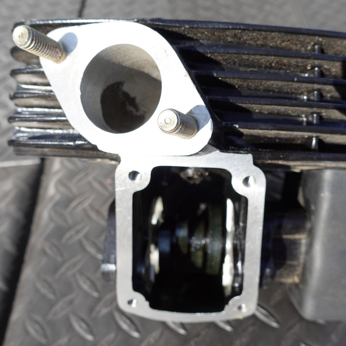 Ducati Vertical Head Preassembly Paso 907ie 30020202A