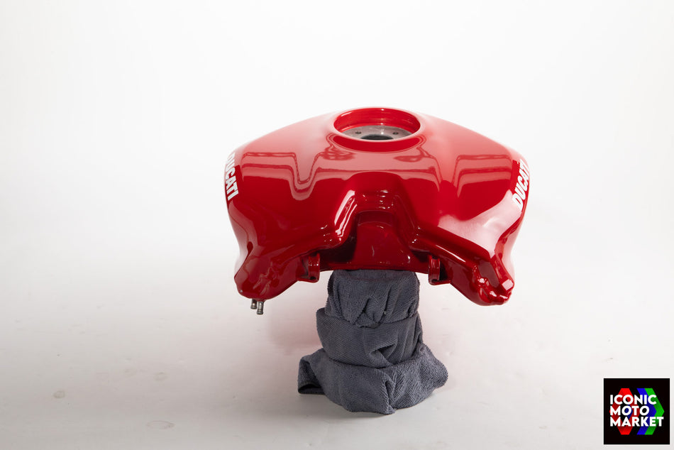 Ducati 1199 Panigale (2012-2014) Fuel Tank, Red. (OEM) #58611923AA