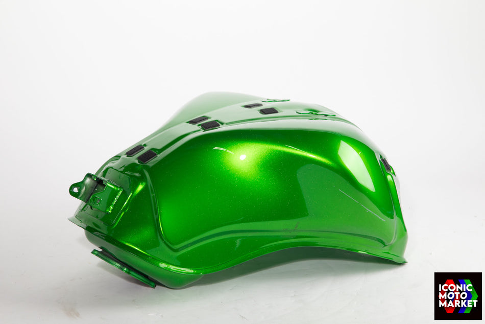 Kawasaki Z1000 (2014-2017) Fuel Tank, Green. (OEM) #51001079145W