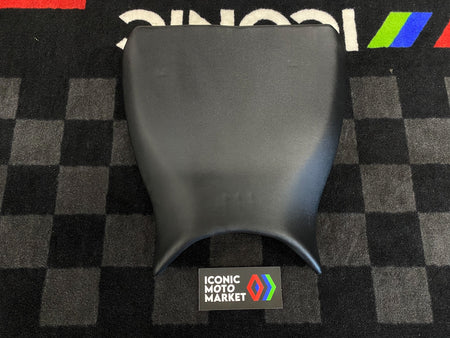 1995 Kawasaki ZX7R Seat