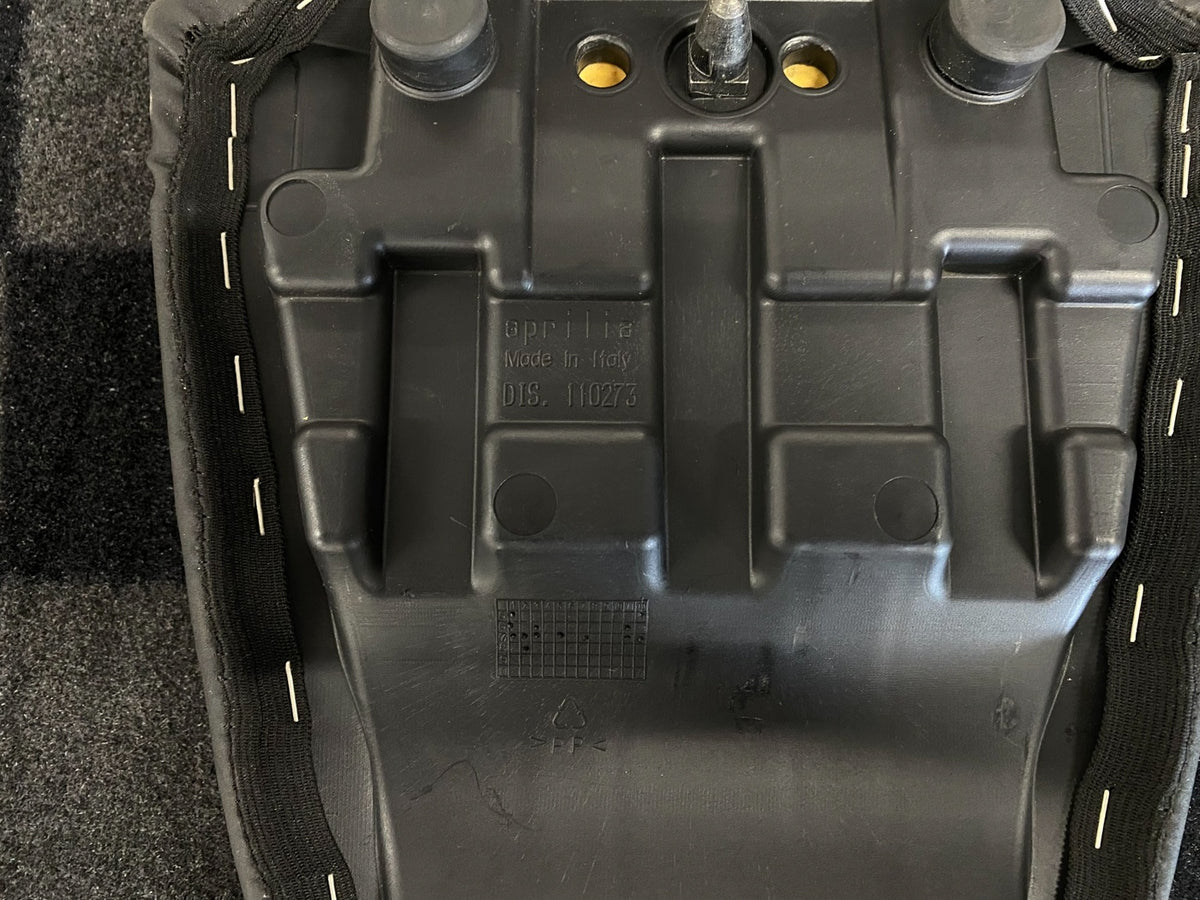 Aprilia RSV1000R Passenger Seat