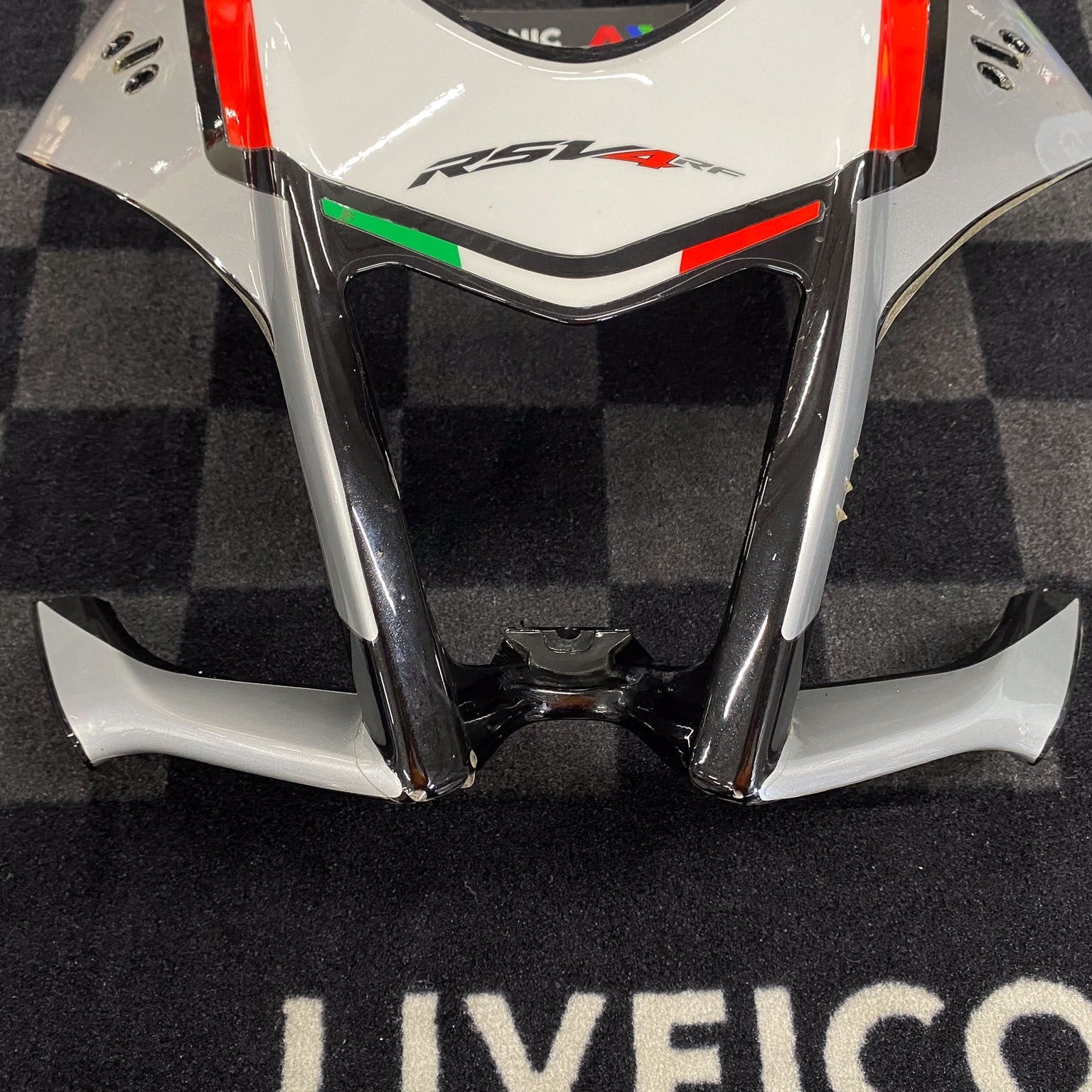 Aprilia RSV4 Nose Fairing