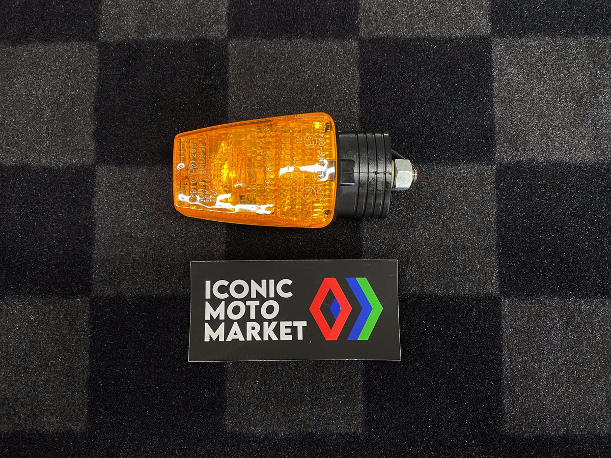 CEV Universal Rectangular Turn Signals with Rubber Base
