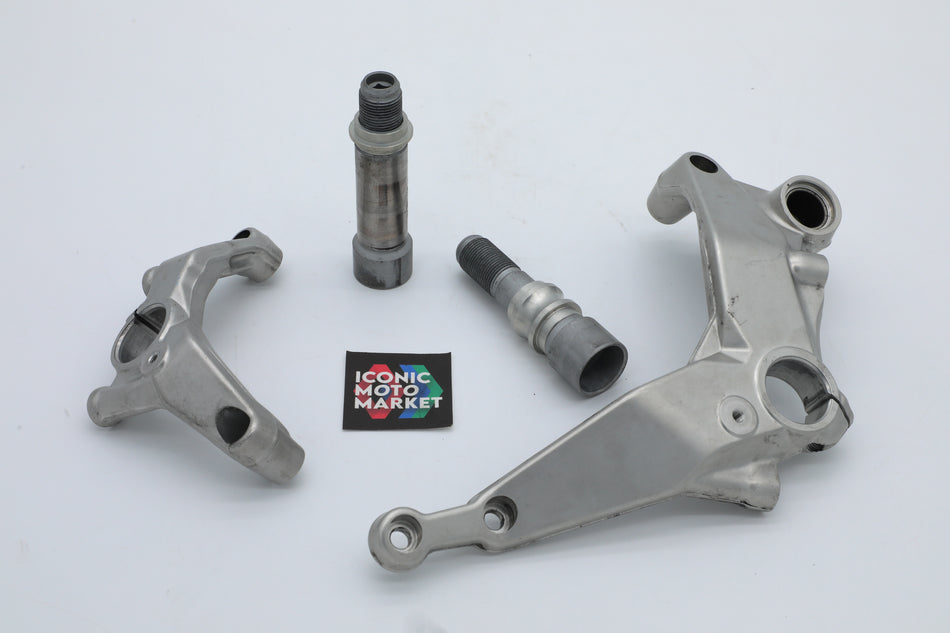 Ducati Panigale 1199/S (2012-2014) Engine Mounting Brackets #829A432A