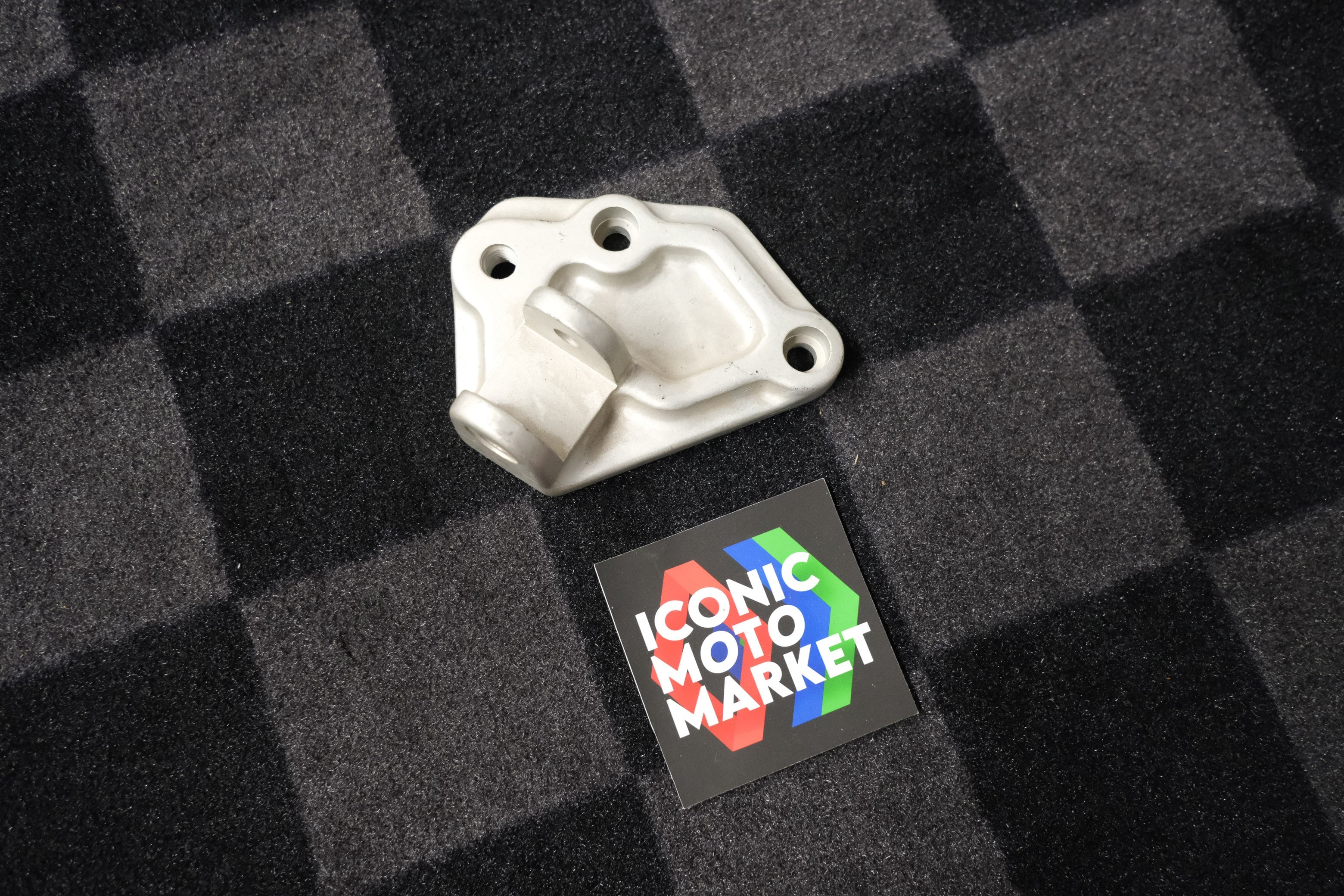 Ducati 851 907 Left Side Rear Set Bracket # 037069205