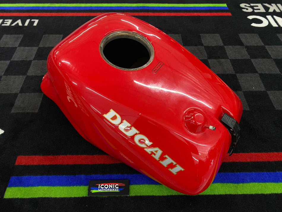 Ducati 900ss Gas Tank in Red