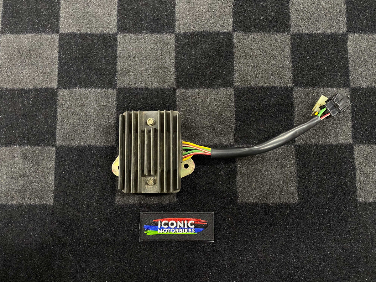 Ducati 900ss Voltage Regulator #SH673-12