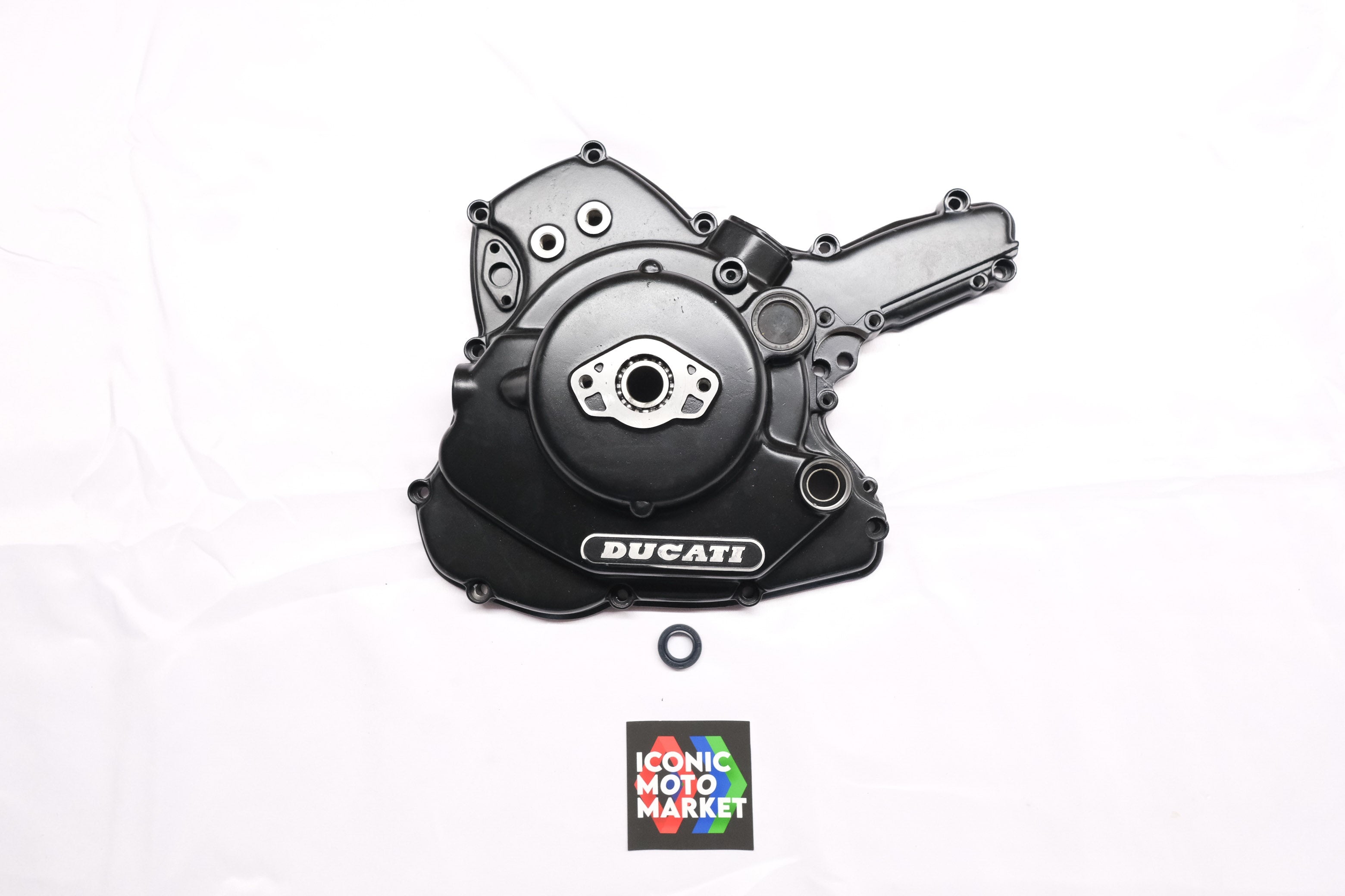 Ducati Alternator Cover for 900SS #24220041B