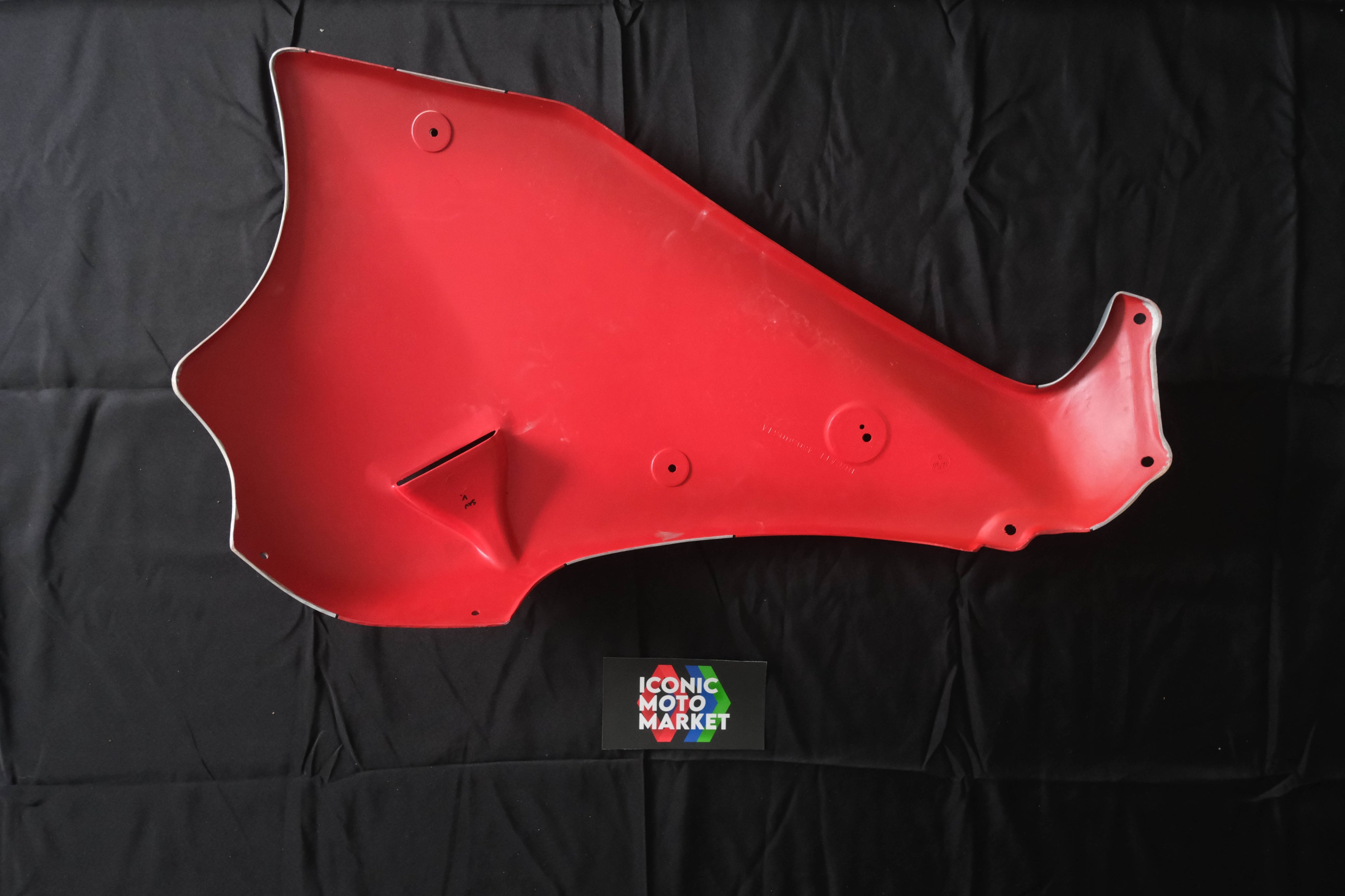 Ducati Fairing Left Hand Side 750 Sport #48010031AB
