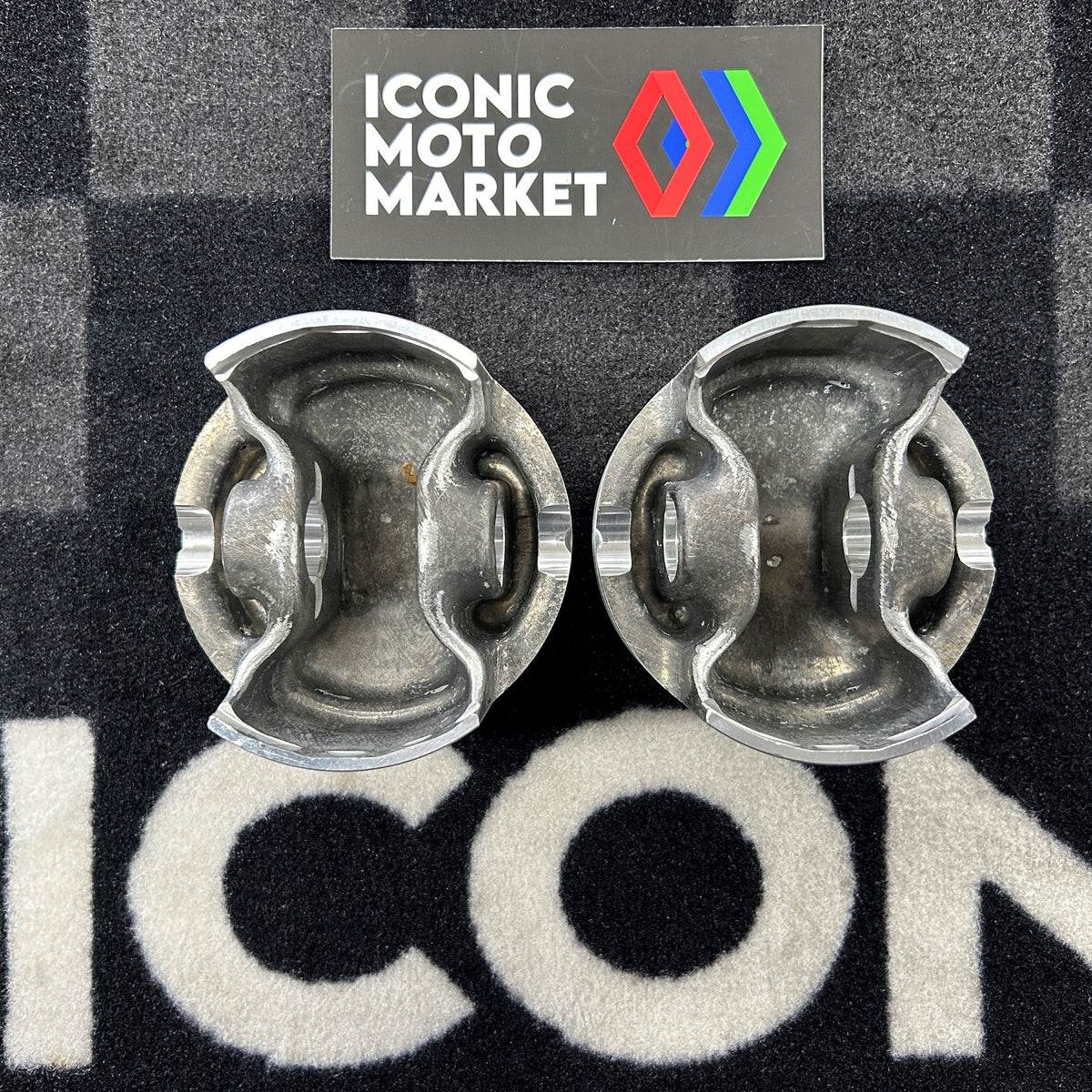 Ducati High Compression 2V Cast and Machined Pistons 94mm