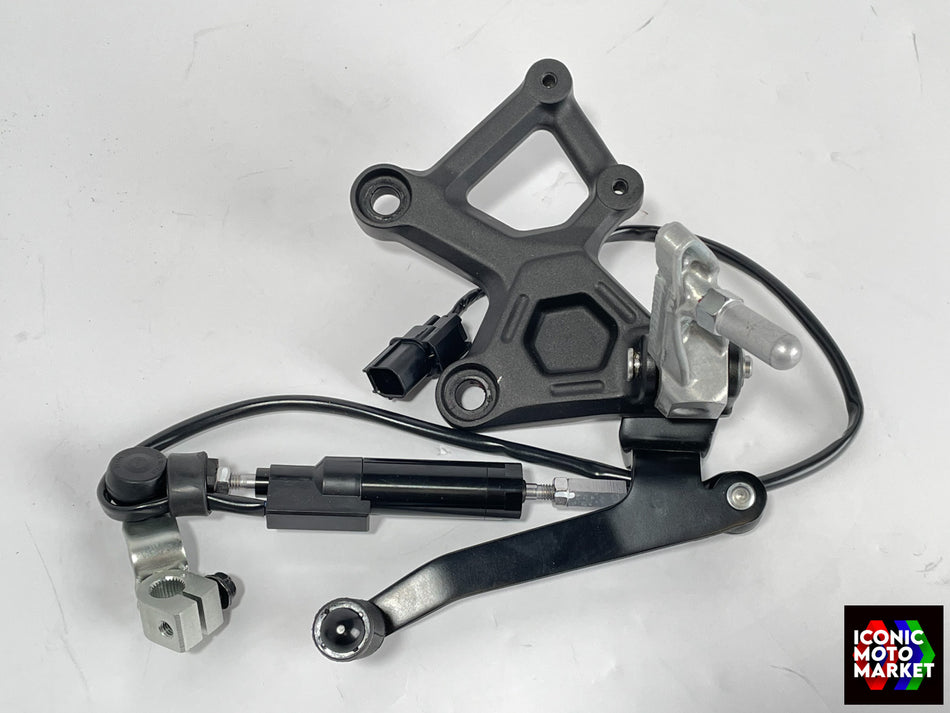 Kawasaki ZX4R (2023-2026) Rearsets, LH/RH Assy 1. (OEM) #35063 (1)