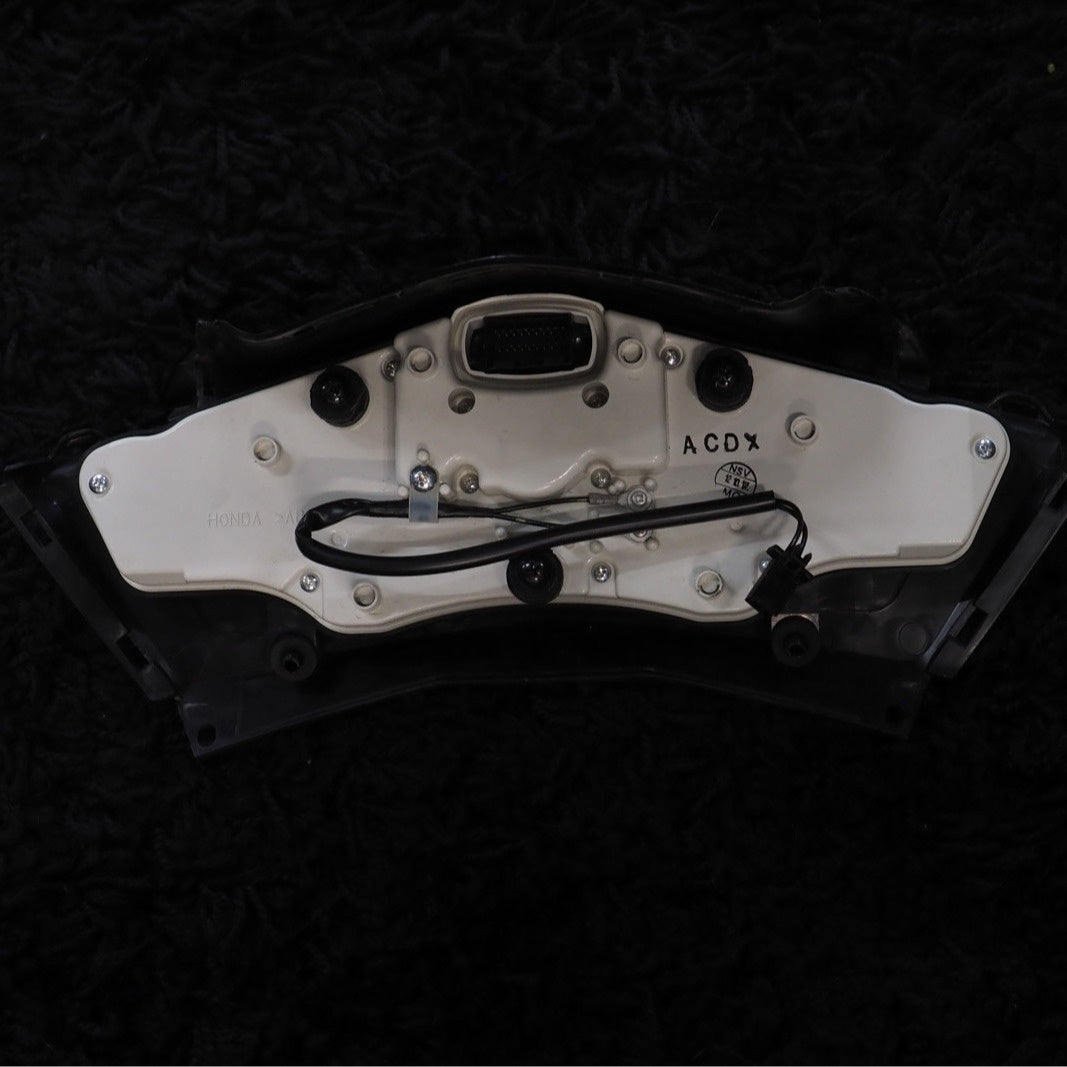 Honda VFR800 Interceptor Instrument Cluster with Trim – Iconic Moto Market