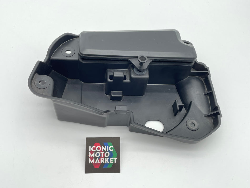 Kawasaki VN1600 Vulcan (2003-2008) Tool Case. (OEM) #32098-1137