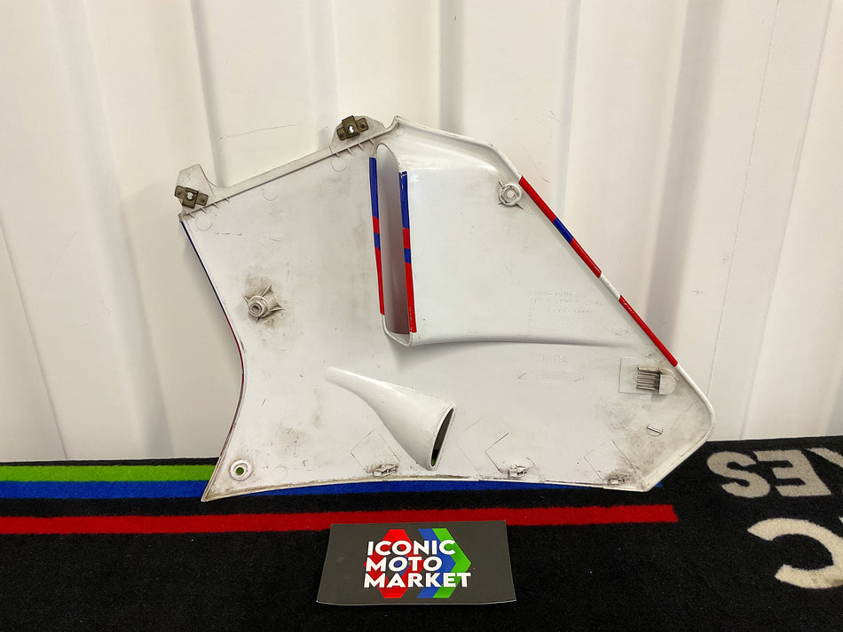 Honda NSR250R MC21 (1990) Right-Lower Fairing. (OEM) #64305-KV3H-8600