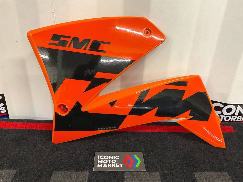 KTM 640 LC4 (2005) Left-Side Fairing. (OEM) #5840805000004