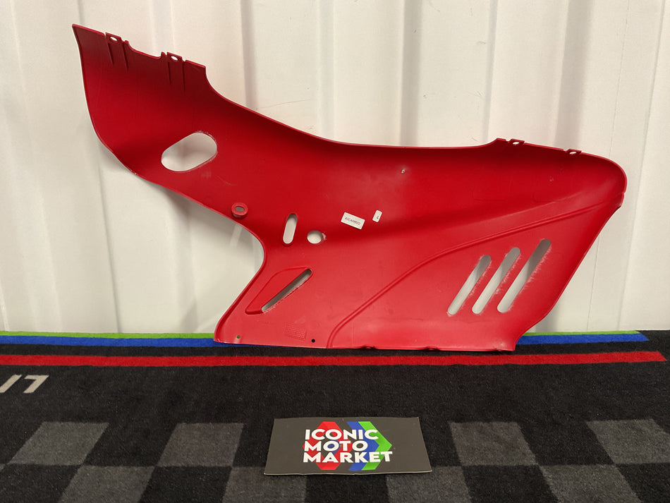 Ducati 900SS (1998-2002). Right Lower Fairing. (OEM) #48010831AA