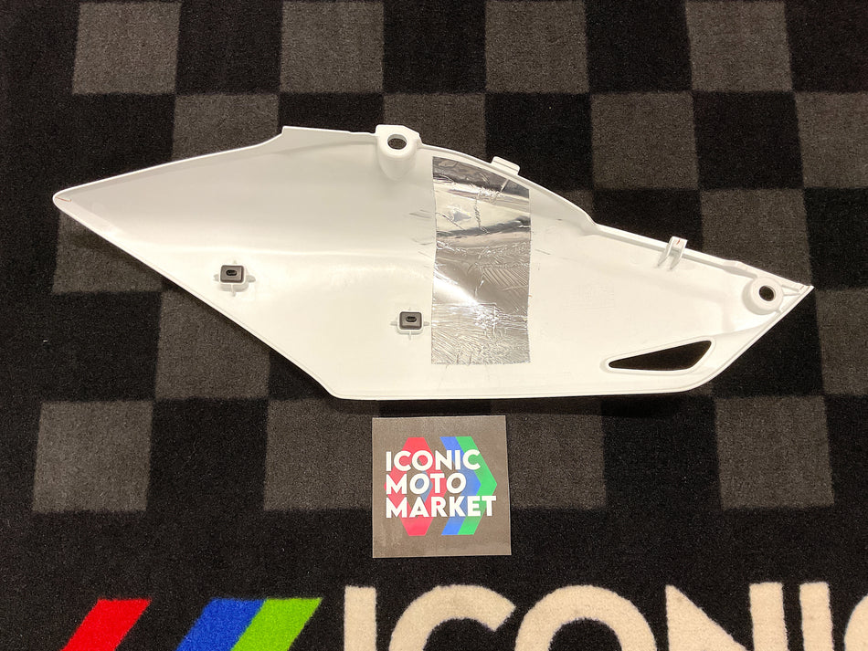 Honda CRF450 / CRF450R (2009-2013) CRF250R (2010-2012) . Side Cover, Left-Side. New. (OEM) #83616-MEN-A700