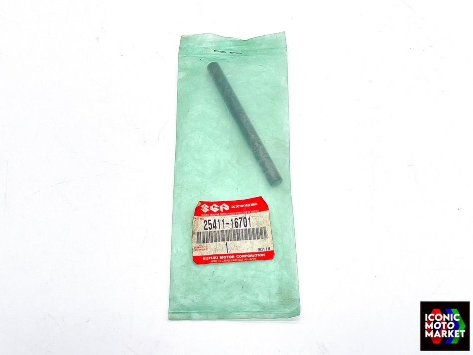 Suzuki RGV250, RG250, RG125, DR-Z125 - Gear Shift Fork Shaft (L: 109). NOS (OEM) #25411-16701