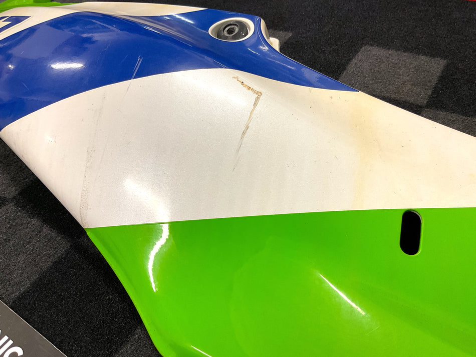 Kawasaki ZX-7 (1989-1990). Tail Fairing, Right-Side. (OEM) #360105207CK