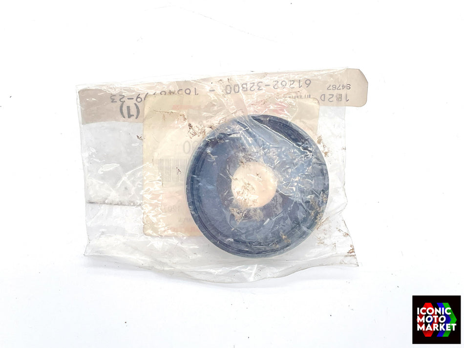 Suzuki RG500, GSX-R400 - Dust Seal, Swingarm. NOS (OEM) #61262-32B00
