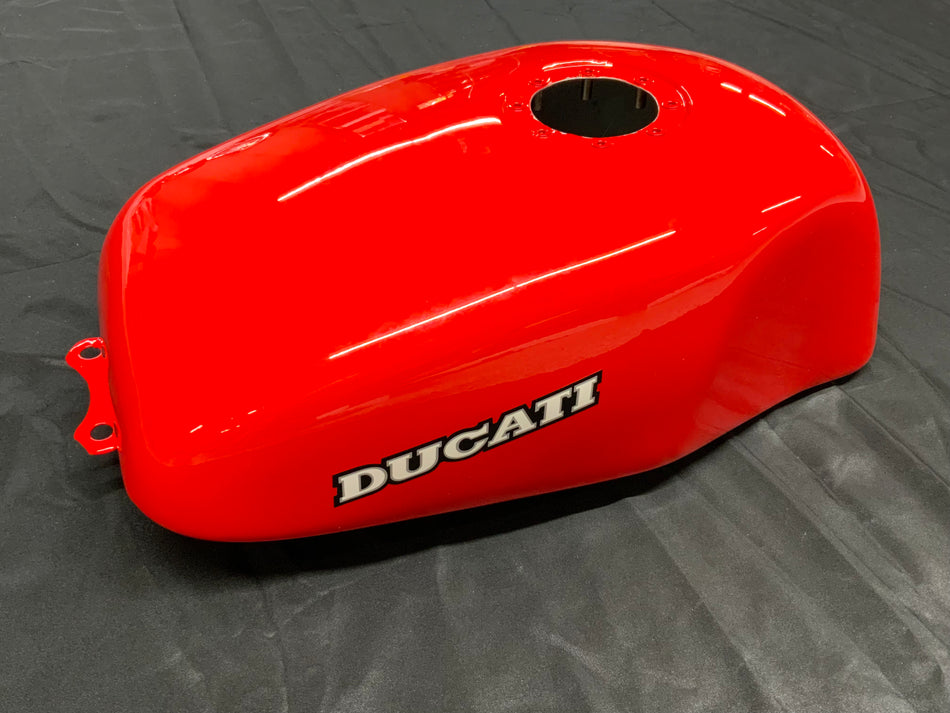 Ducati 750/900 Supersport (1987-1990) Fuel tank. New. (OEM) #58610061AA