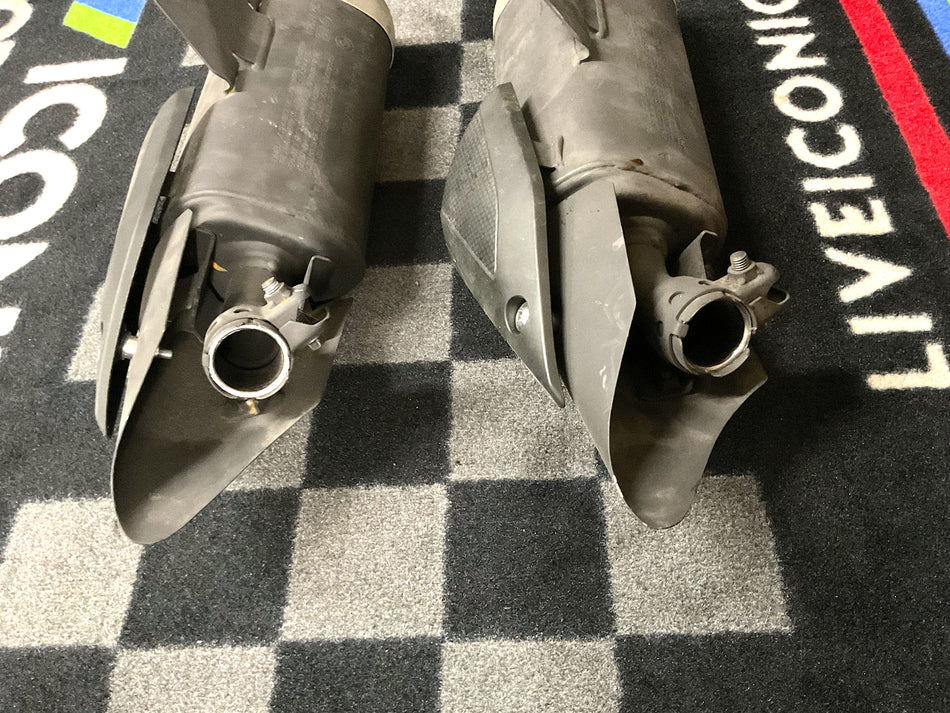 Yamaha YZF-R3, MT-03 - Exhaust Muffler Set. (OEM) #2MS-E4602-00-00