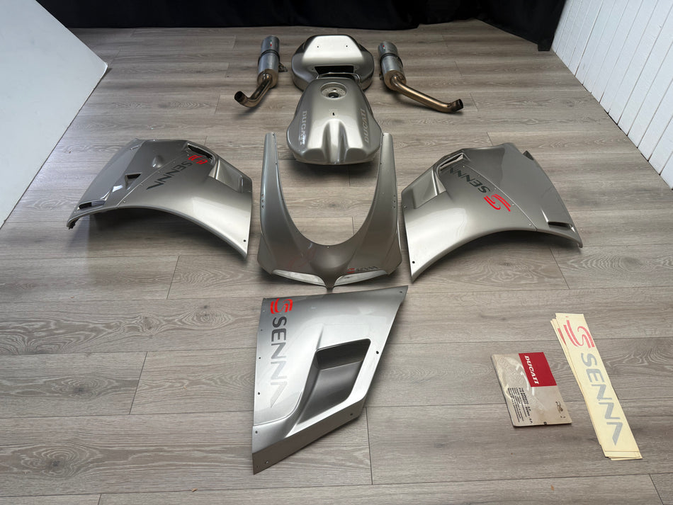 Ducati 916, 996, 748 - Senna Branded OEM Fairings, Tank, Exhaust + #SENNA_916.966(1)