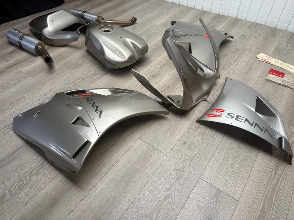 Ducati 916, 996, 748 - Senna Branded OEM Fairings, Tank, Exhaust + #SENNA_916.966(1)