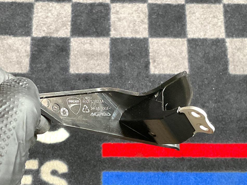 Ducati Panigale V4, Streetfighter V4 (2018-2025) Chain Guard Fin. (OEM) #4601I821A