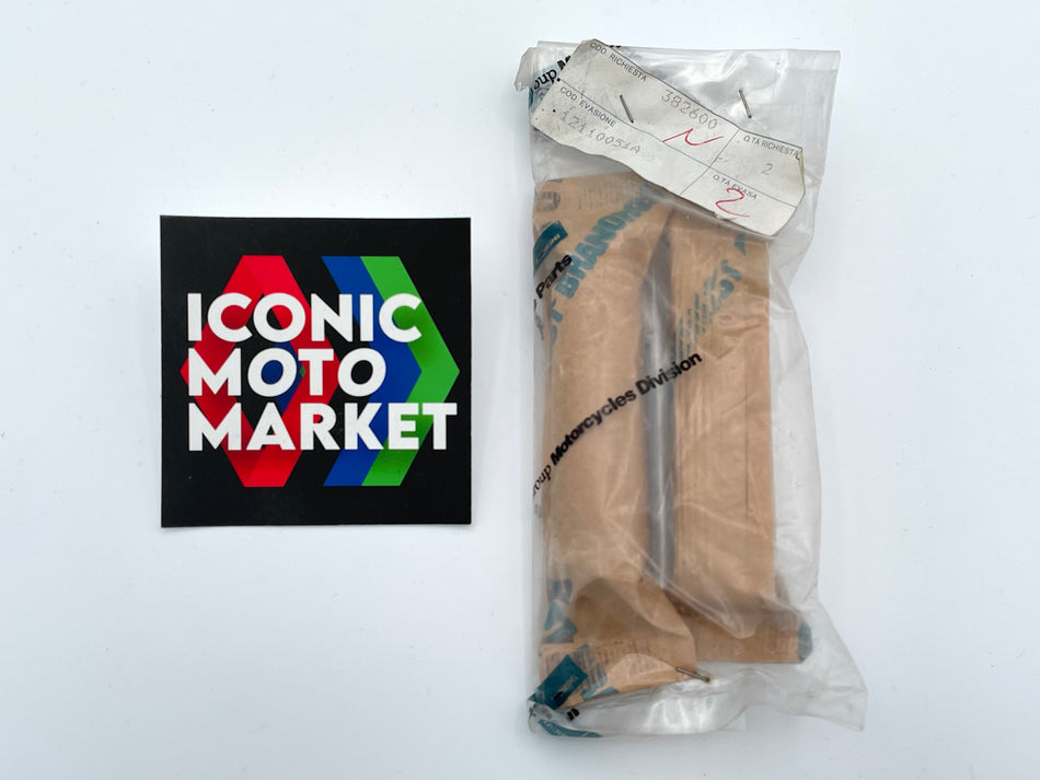 Ducati 900SS (1991-1997) 907 I.E. Paso (1990-1993) Monster 900 (1993-1997) ST2 (1997-2003) Piston Pin. (OEM) #12110051A