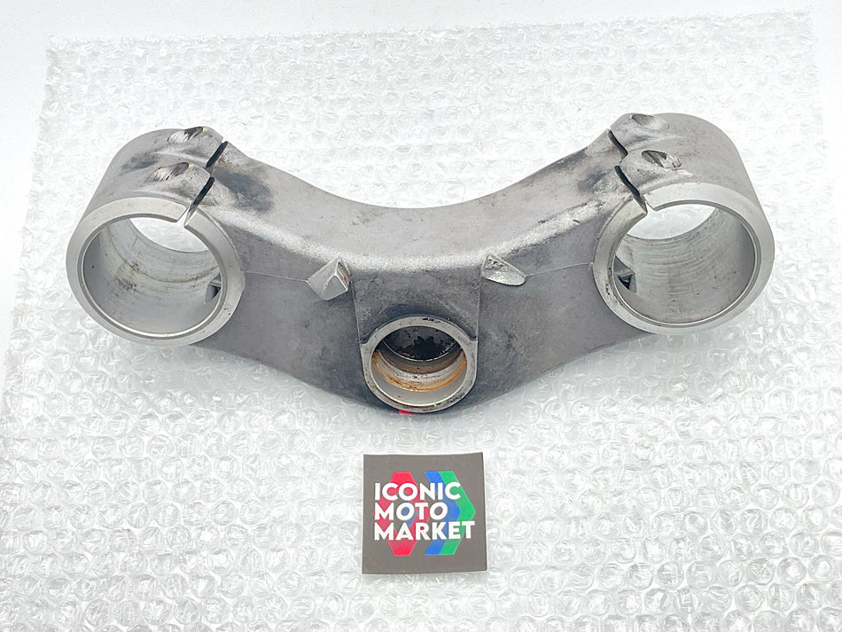 Ducati 998, 996, 916, 748. - Showa 53mm, Lower Triple Tree Fork Clamp. #34210101A