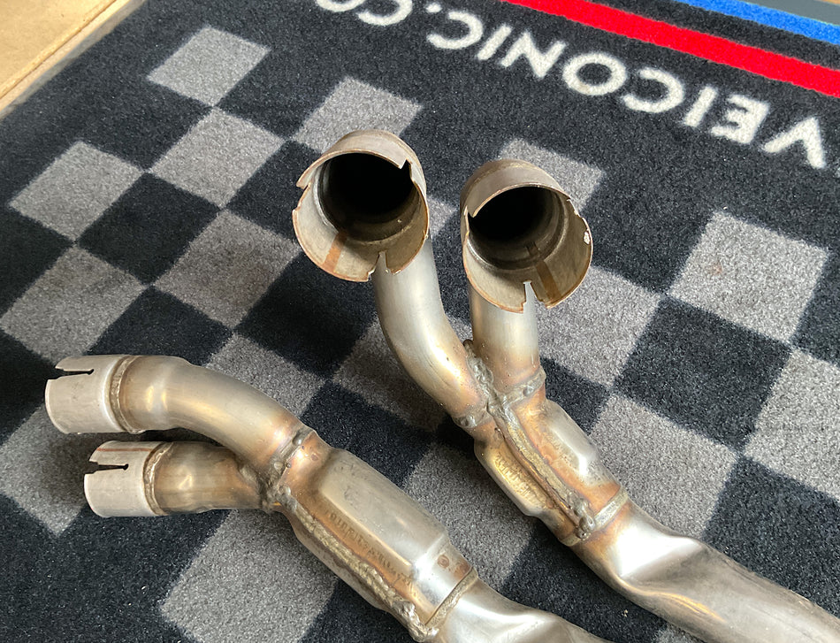 Honda RVF750R RC45 (1994-1999) Exhaust Joint. (OEM) #18380-MW4-003