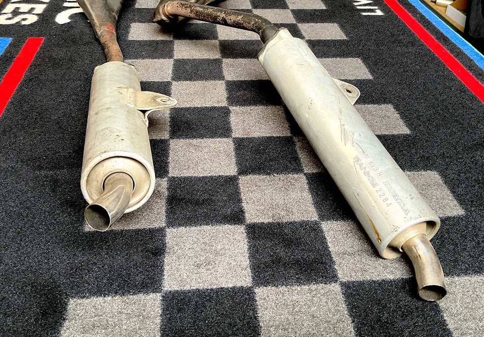 Honda NSR250R MC21 (1990-1993) Exhaust, Left/Right Set. (OEM) #HMKV3H_SET