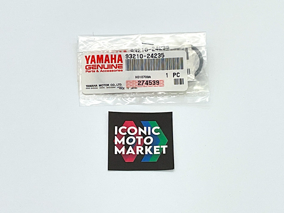 Yamaha FZ750, FZR750R OW-01, YZF-R1 - O-Ring, for Clutch. New-in-Package. (OEM) #93210-24235