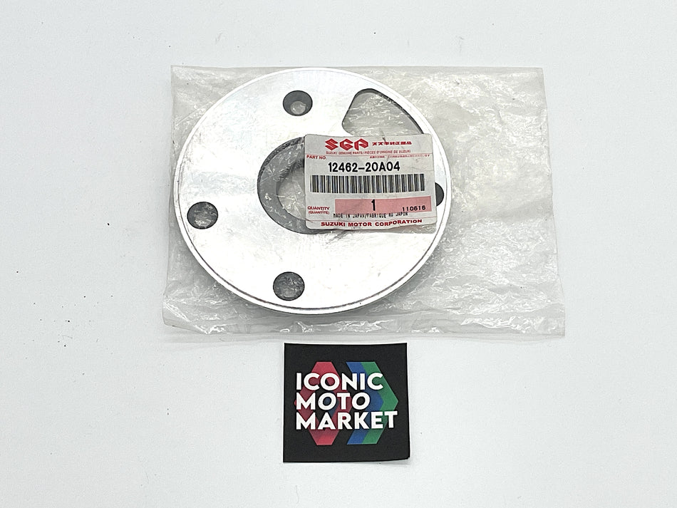 Suzuki RG500 (1985-1987) Left Inner Valve Seat. NOS (OEM) #12462-20A04