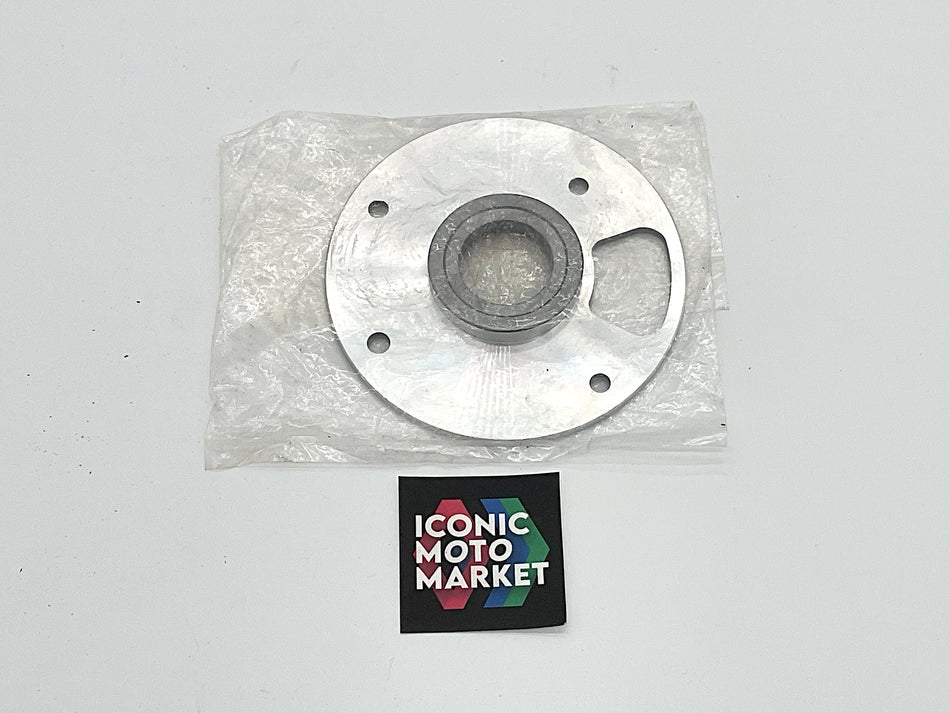 Suzuki RG500 (1985-1987) Inner Valve Seat, Right-Side. NOS (OEM) #12461-20A04