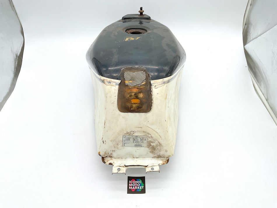 Suzuki RG400 (1985-1986) Fuel Tank. (OEM) #HK31A_RG4(2)