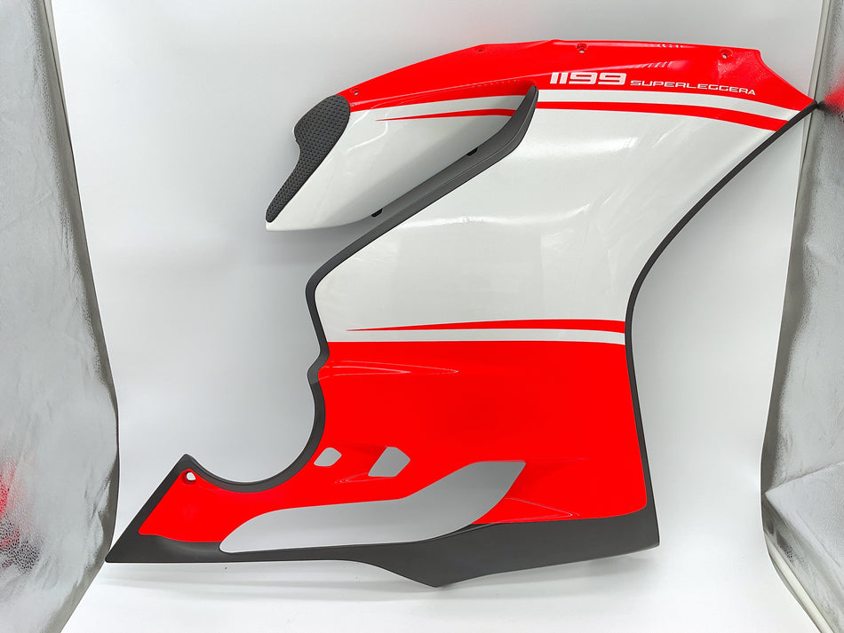 Ducati 1199 Panigale Superleggera (2014) Front Fairing - Right-Side, Carbon Fiber. (OEM) #48013753A