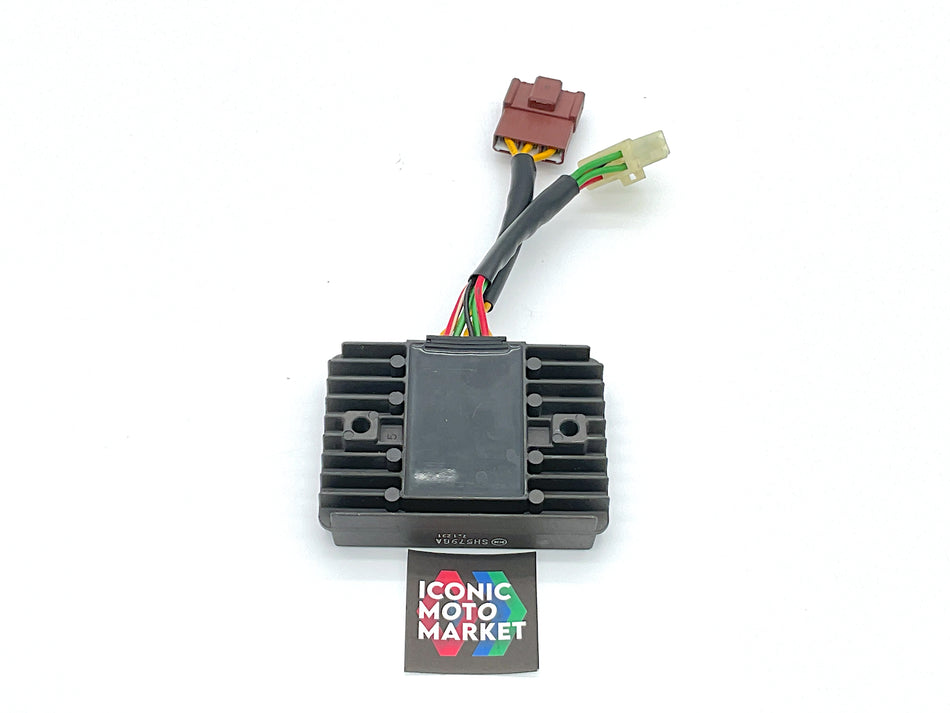Aprilia RSV1000 (2008) Voltage Regulator Rectifier. #SH579GA