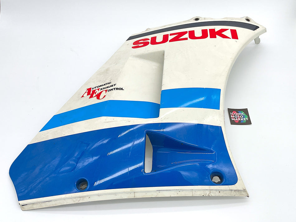 Suzuki RG500 (1985-1987) Original Fairing Panel, Right-Side. (OEM) #94431-20A00(5)
