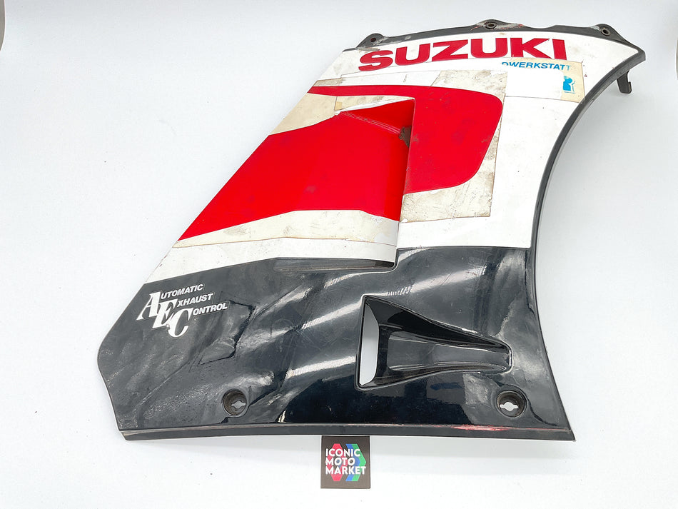 Suzuki RG500 (1985-1987) Original Fairing Panel, Right-Side. (OEM) #94431-20A00(8)