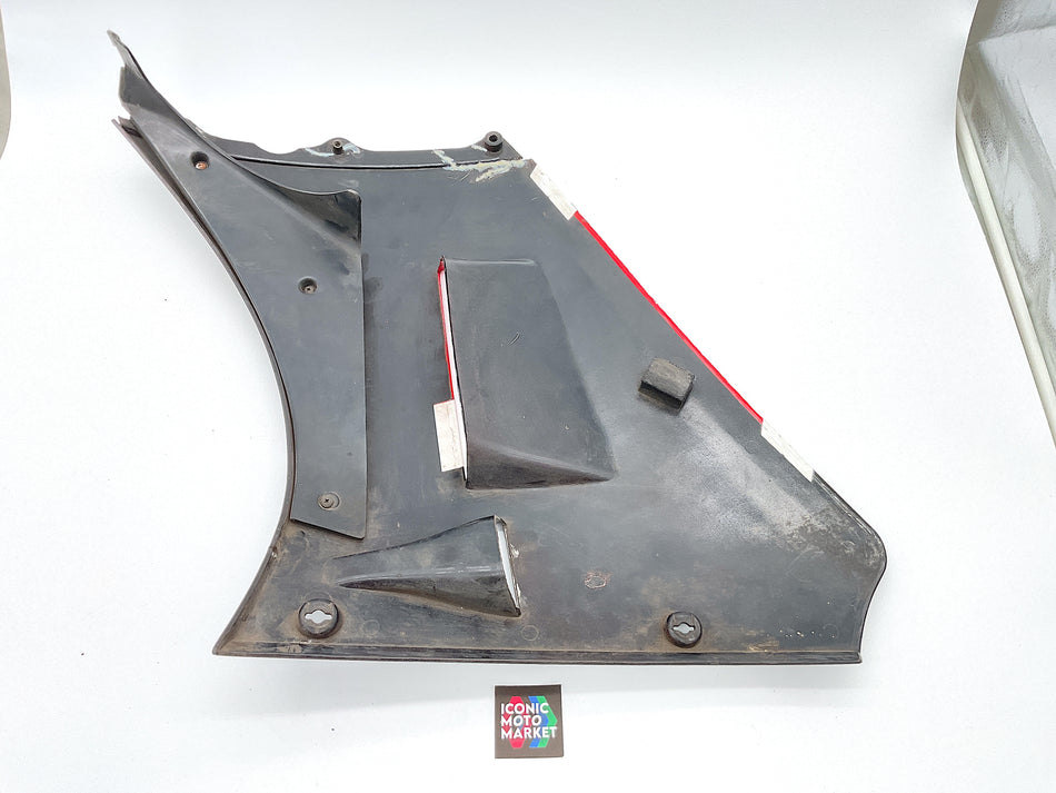 Suzuki RG500 (1985-1987) Original Fairing Panel, Right-Side. (OEM) #94431-20A00(8)