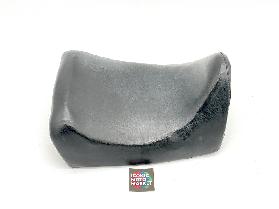 Suzuki RG500 (1985-1987) Original Seat, Black. (OEM) #45100-20A00(2)