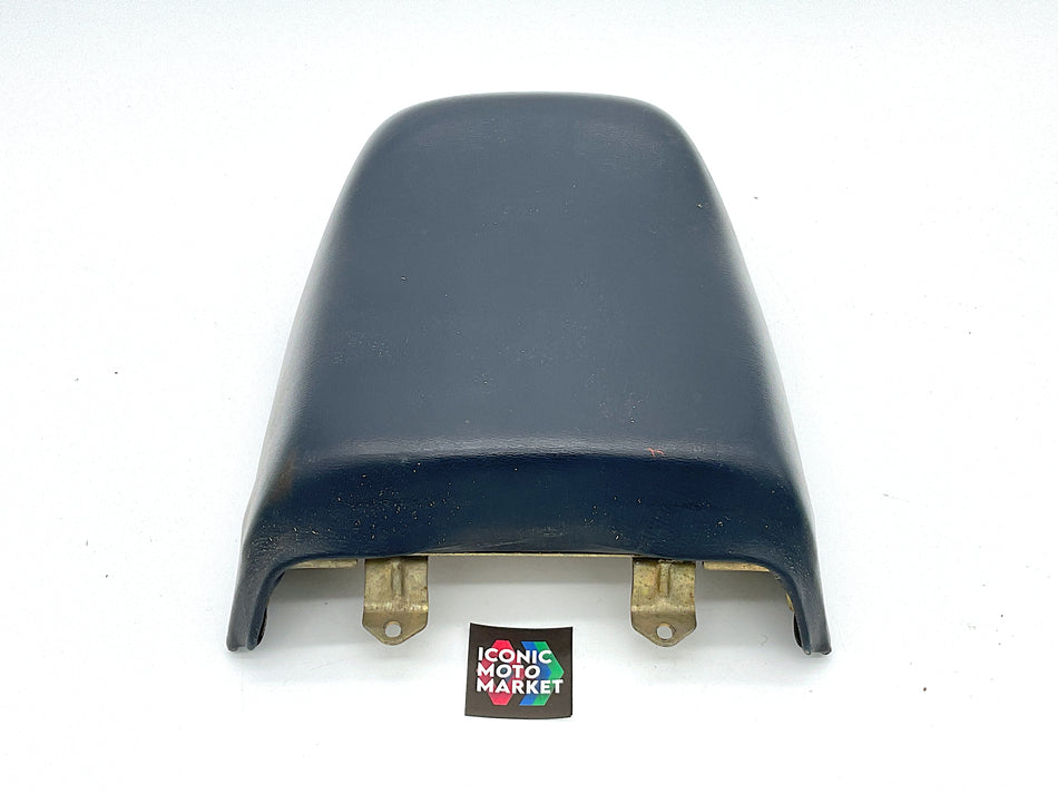 Suzuki RG500 (1985-1987) Original Passenger Seat, Navy. (OEM) #45300-20A00(2)