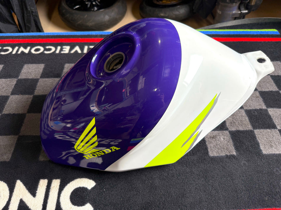 Honda CBR600F3 (1995) Fuel Tank. (OEM) #17506MAL670ZB