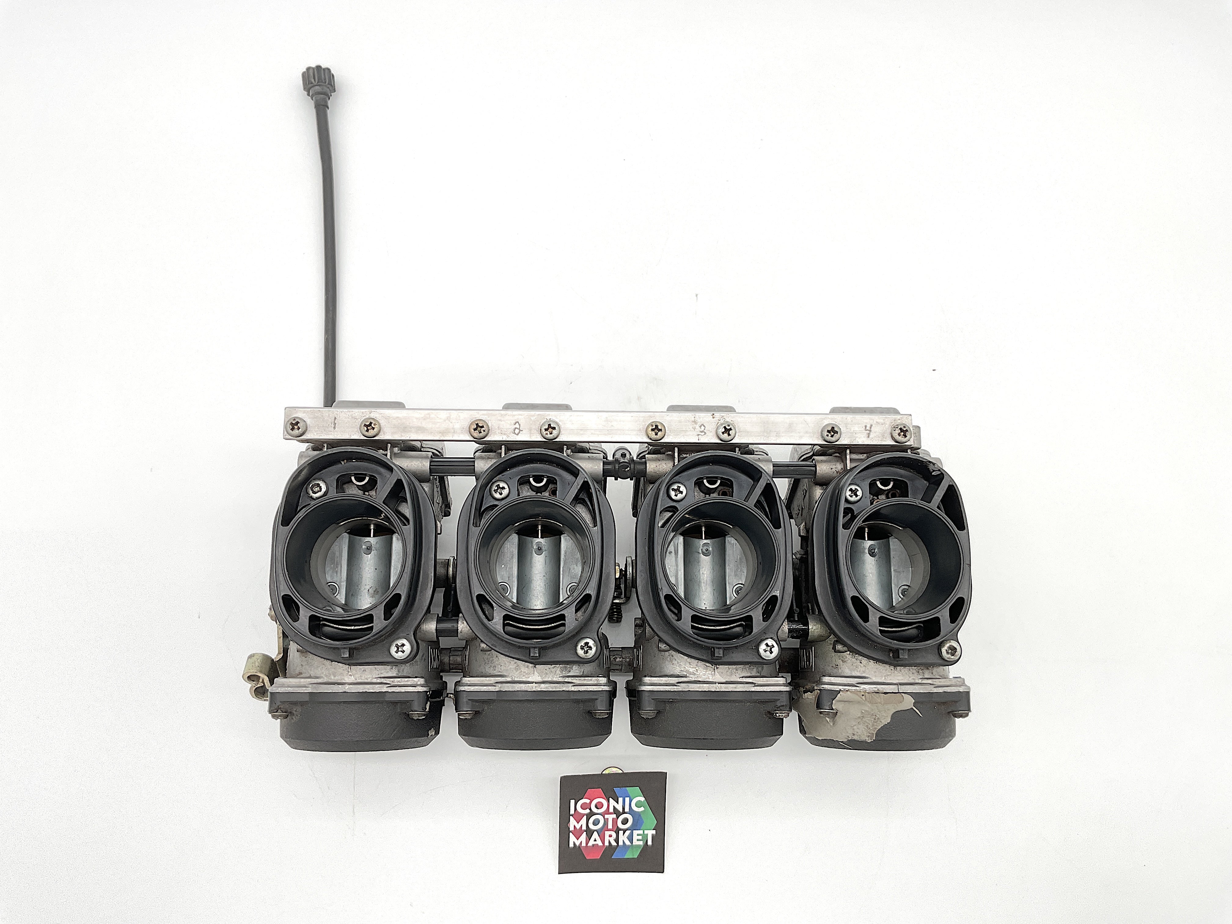 ユー 1992 Kawasaki ZX-7R (Schuetze Collection) – Iconic Motorbike Auctions