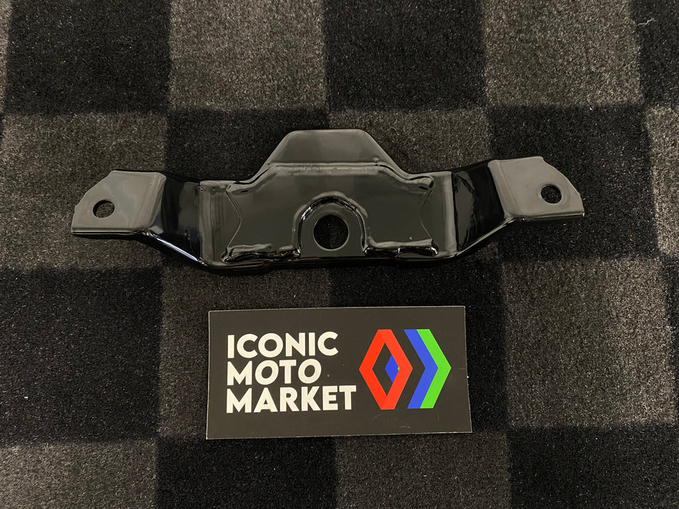 Kawasaki ZX-7R Fuel Tank Bracket #320521367