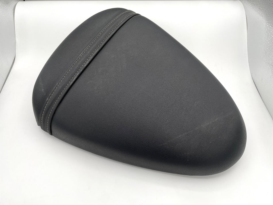 Suzuki TL1000R - Rear Seat (1998-2003) #45300-02FA0-R42