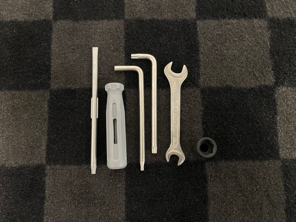 BMW S1000RR (2019-2022) Tool Kit #71118526048